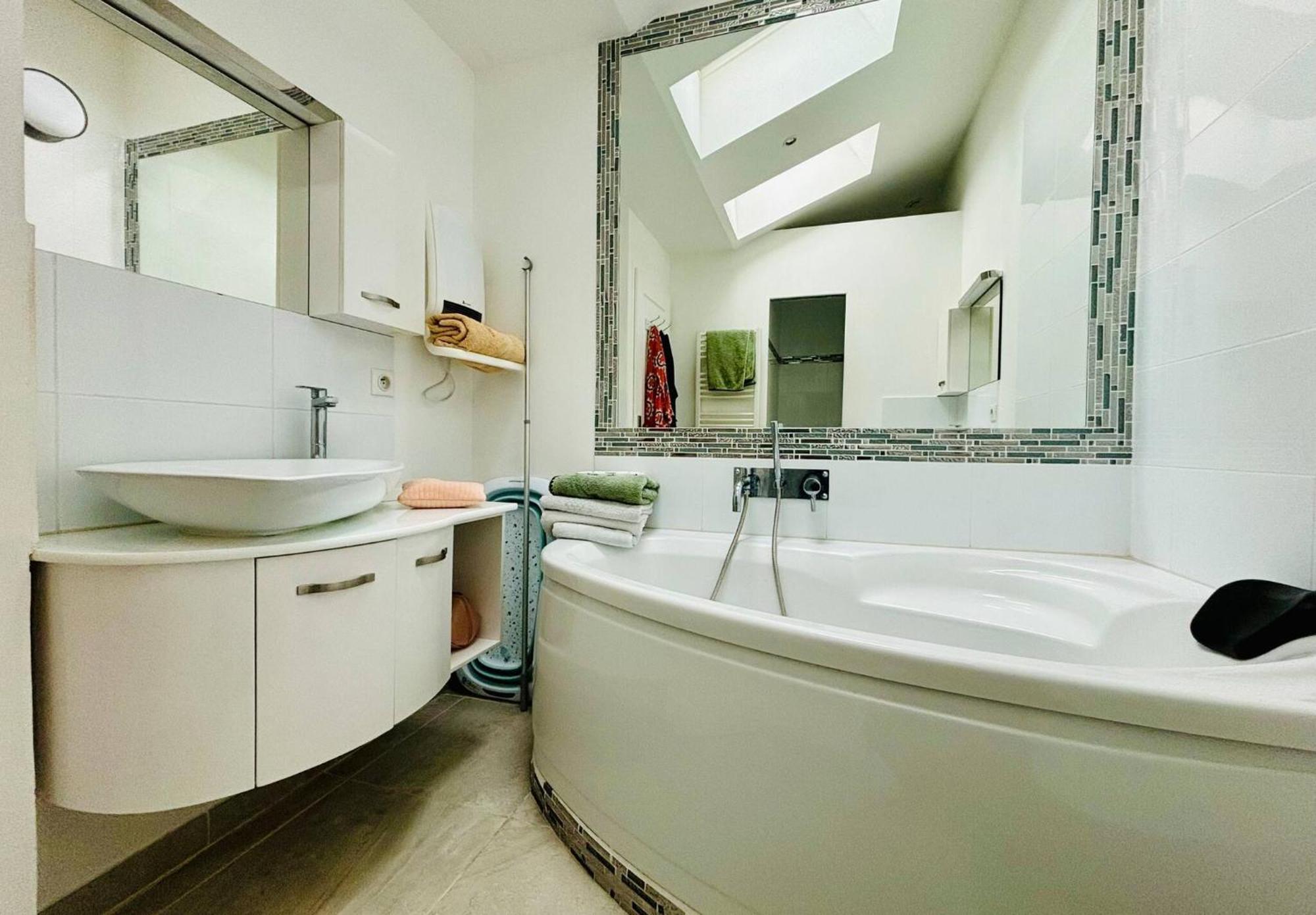 L Armada - Maison 3 Chambres - Terrasse Wifi La Rochelle  Zewnętrze zdjęcie